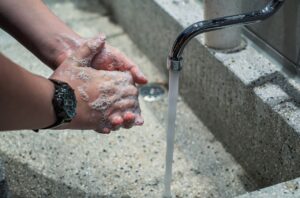 ワキガ対策に最適なクリームと石鹸セットの相性は？